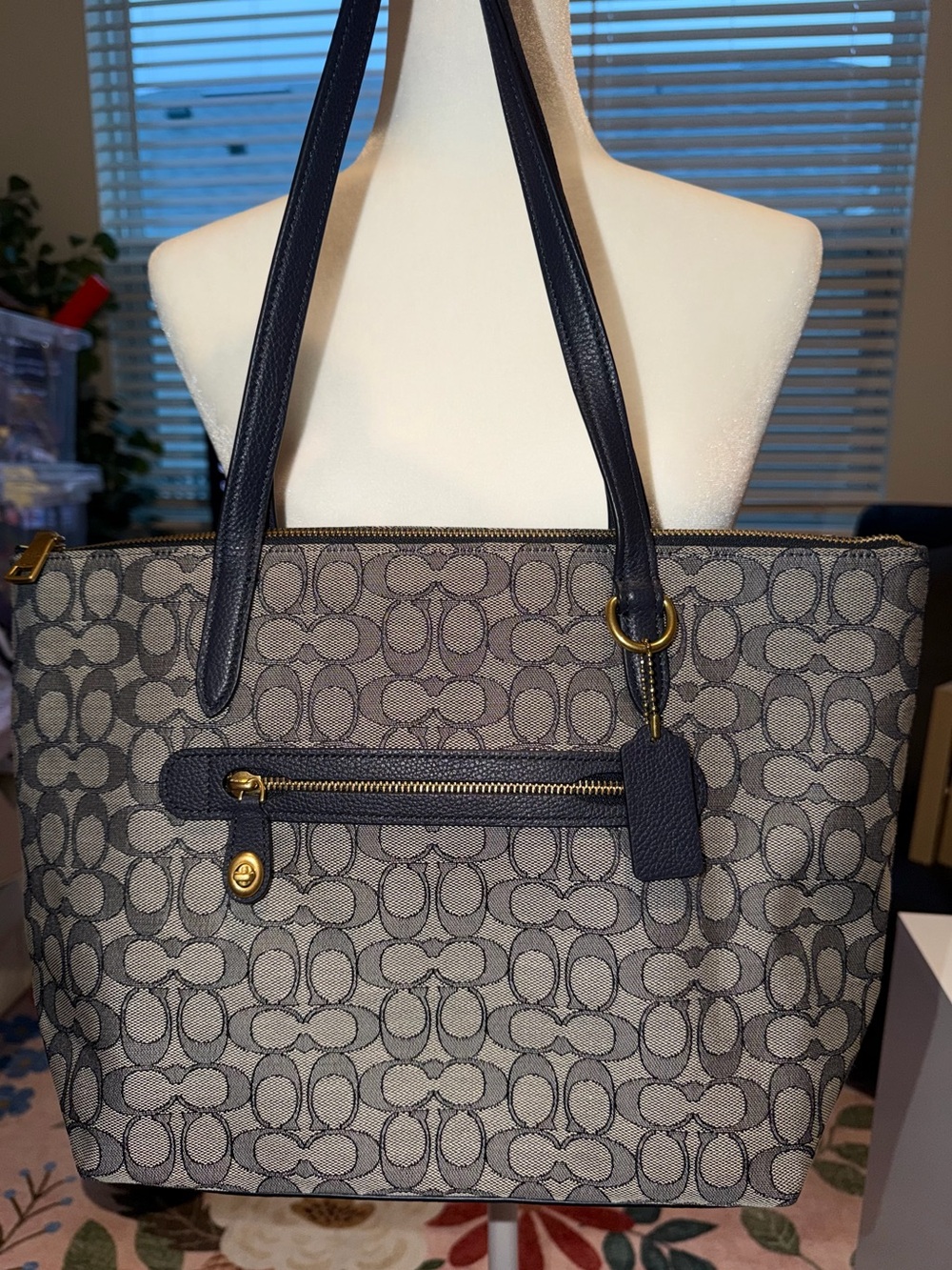 NWOT Coach Navy and Gray Signature Jacquard Tote